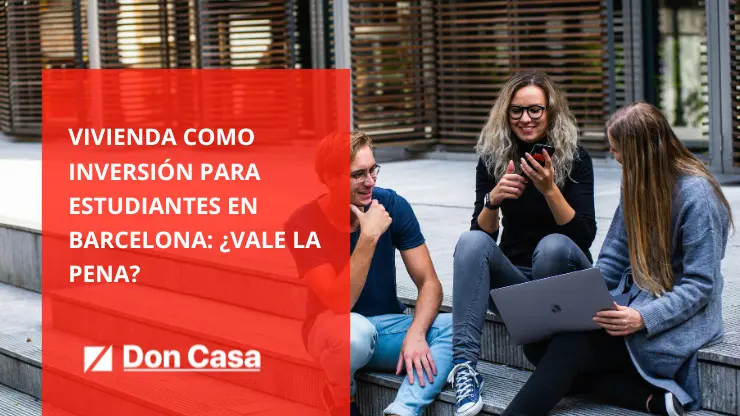 estudiantes sentados enfrente de su vivienda: invertir en viviendas vale la pena para estudiantes